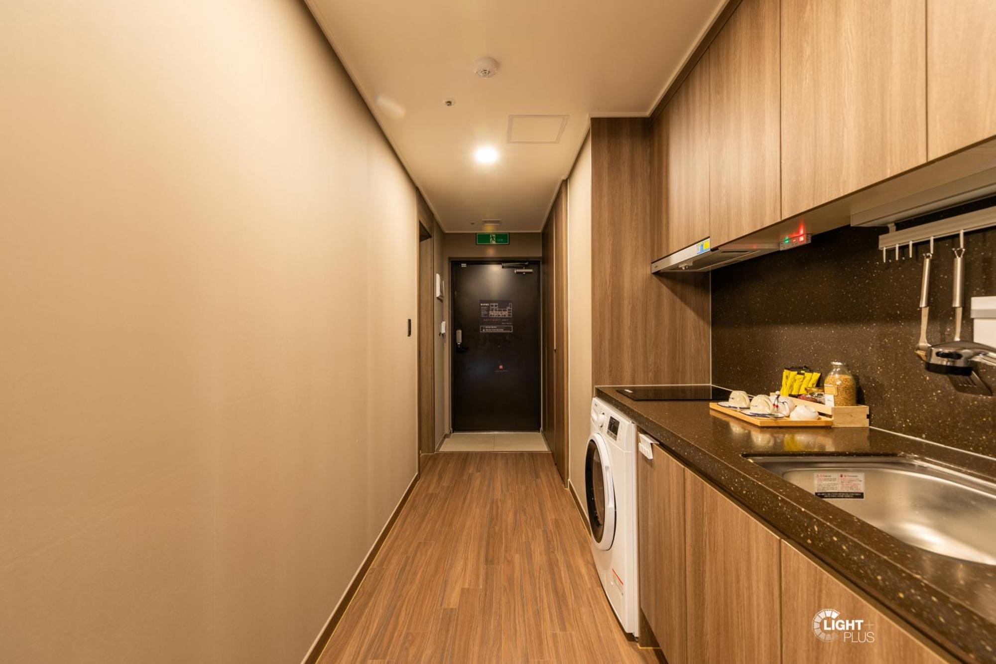 Bona Haeundae Fantastic Ocean View #sea And Haeundae Gunam-ro# Apartment