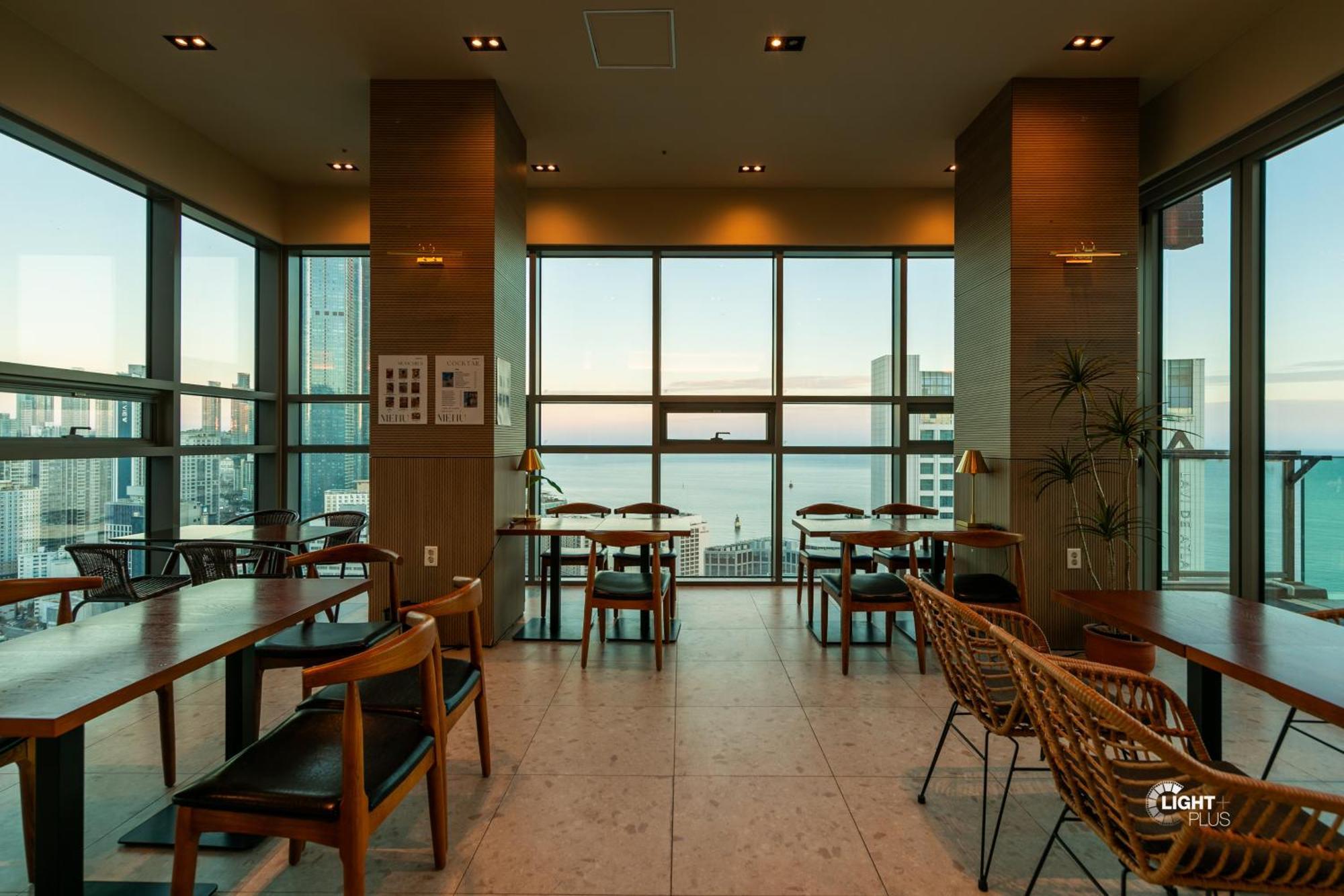 Bona Haeundae Fantastic Ocean View #sea And Haeundae Gunam-ro# * Busan